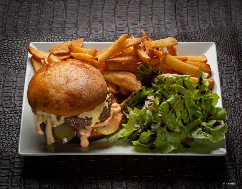 Meilleur restaurant burger steak cheddar Vienne 38 - letempsdunetartine